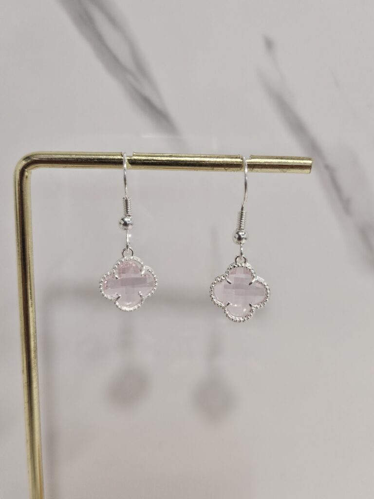 Aro colgante trébol cristal rosado