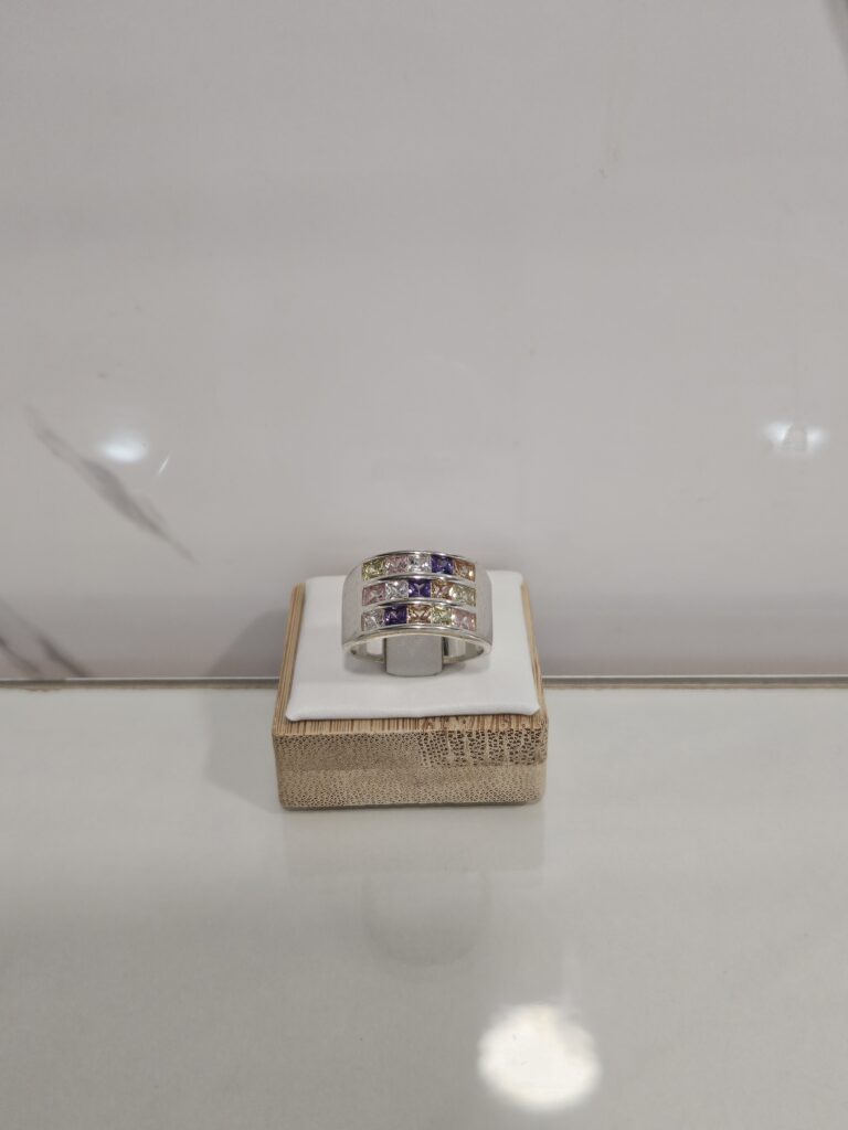 Anillo 3 filas de circones multicolores