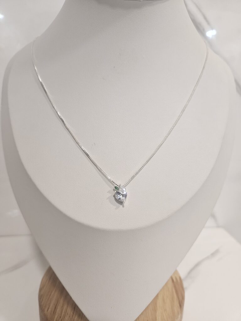 Collar fruto con circon