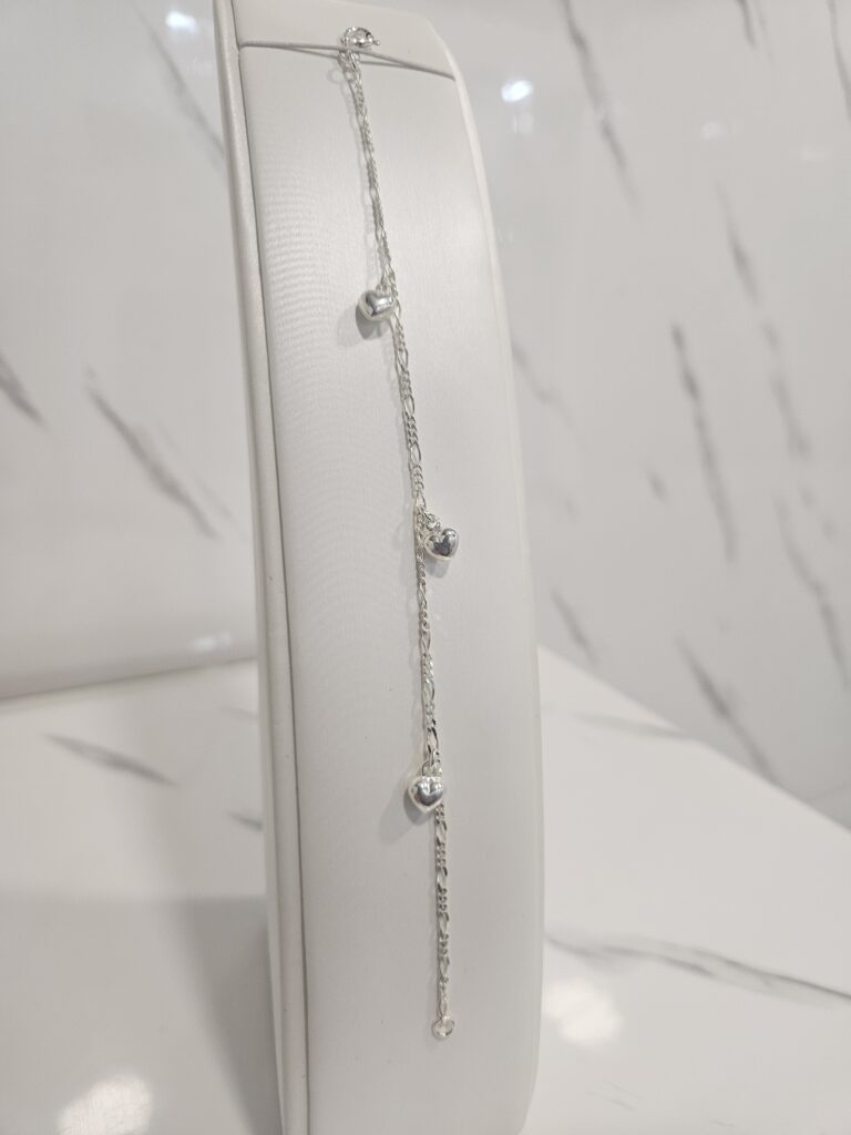 Pulsera figaro con corazones inflados