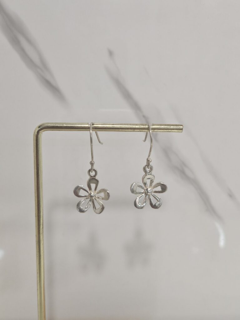 Aro colgante flor de 5 hojas
