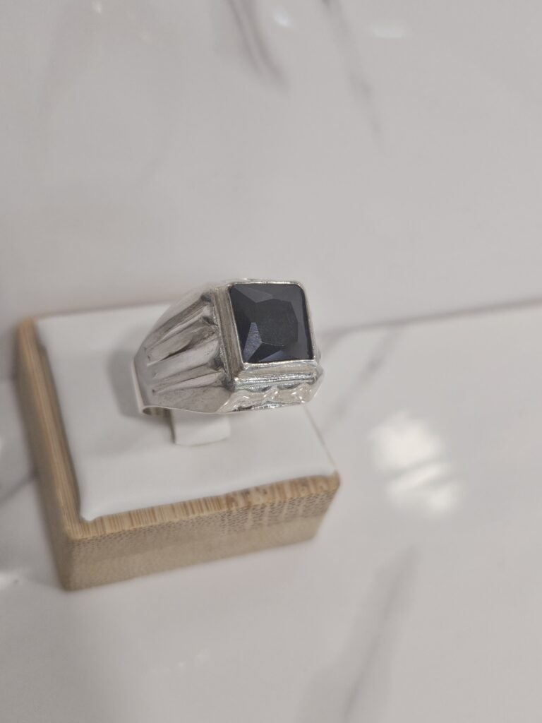 Anillo sello roca onix - Talla 11, 7.8 grs.