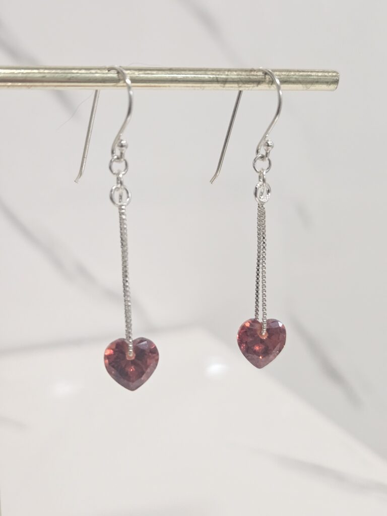 Aro colgante corazon austriaco rojo con cadena