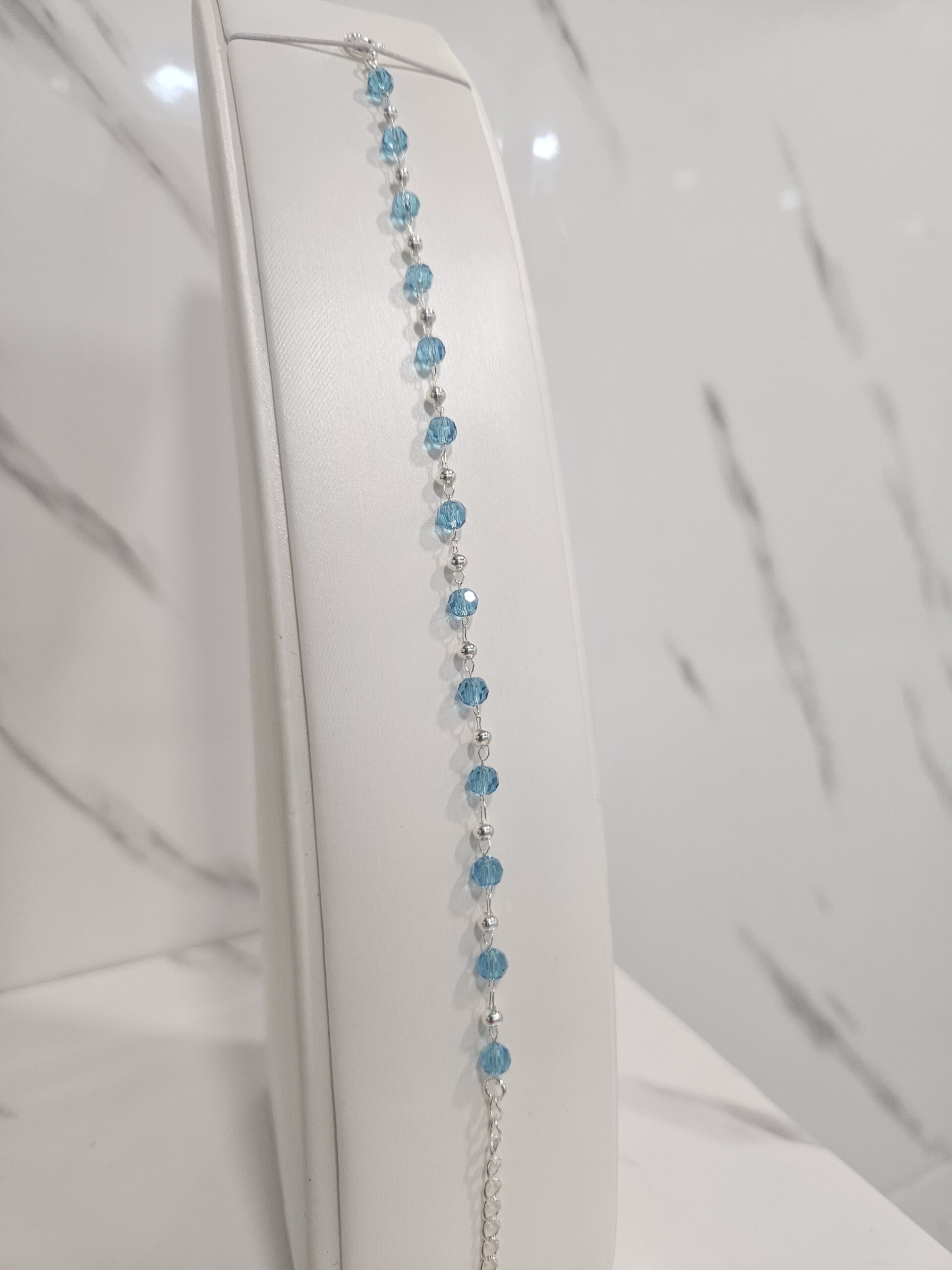 Pulsera esferas celestes con alargue