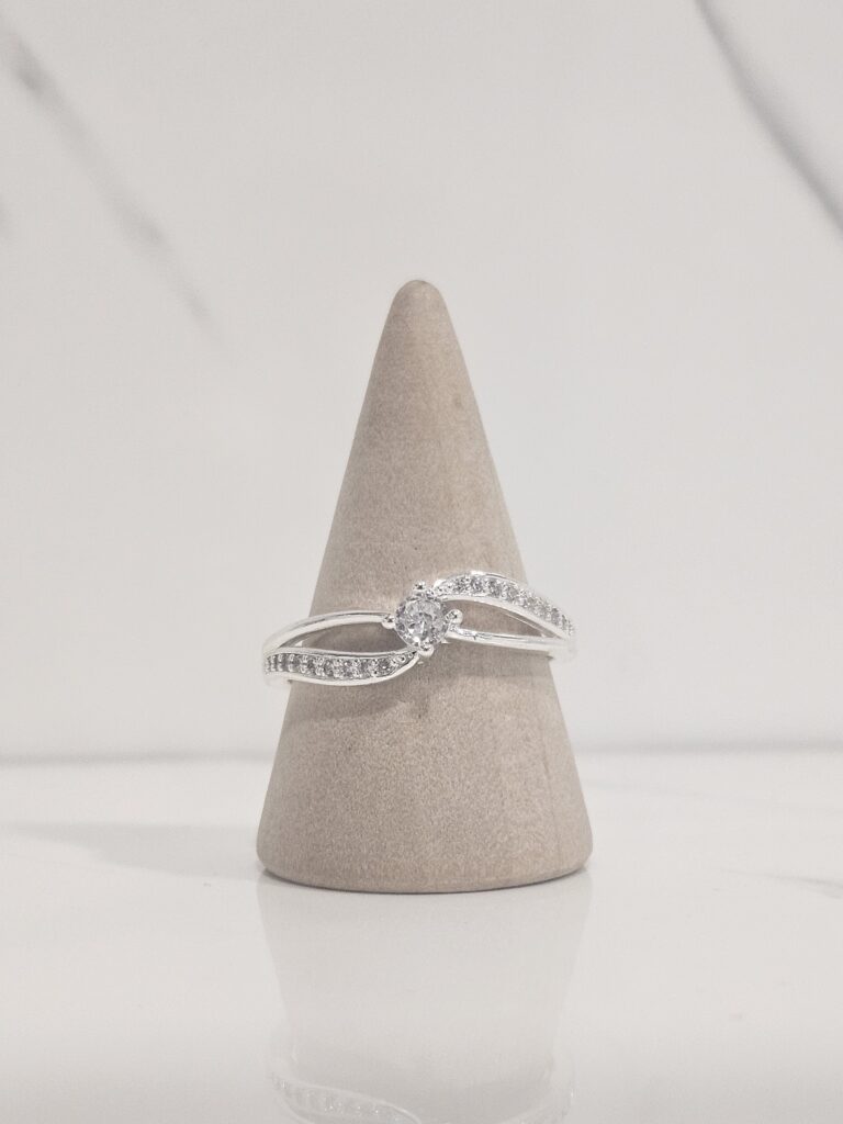 Anillo doncella