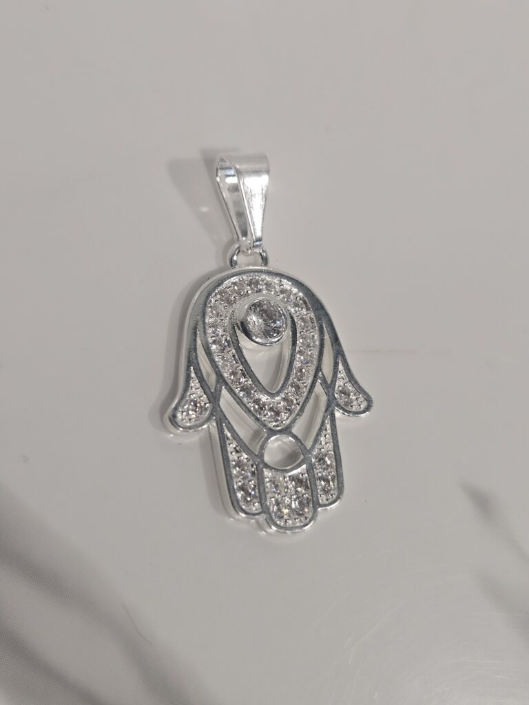 Colgante mano de fatima con microcircones